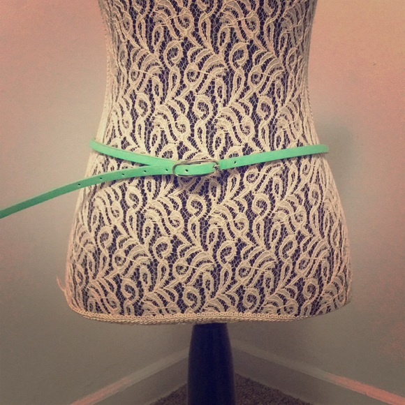 Teal thin belt - Picture 1 of 1